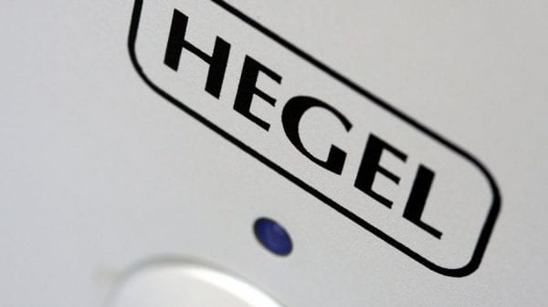Hegel voor- en eindversterkers