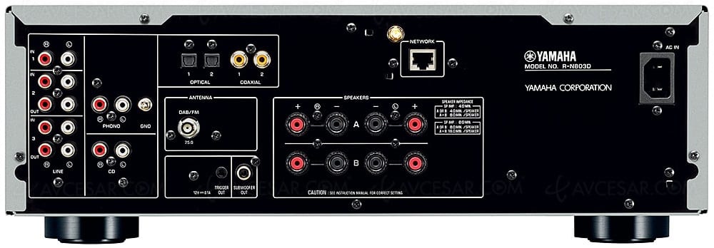 Yamaha R-N803D zilver - achterkant - Stereo receiver