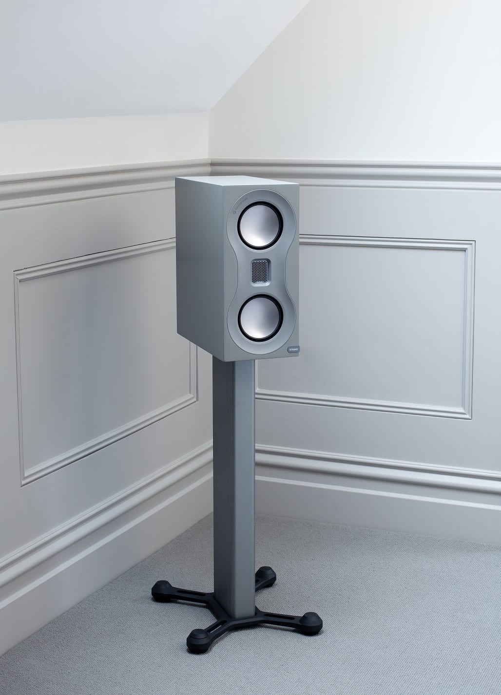 Monitor Audio Studio grijs - Boekenplank speaker