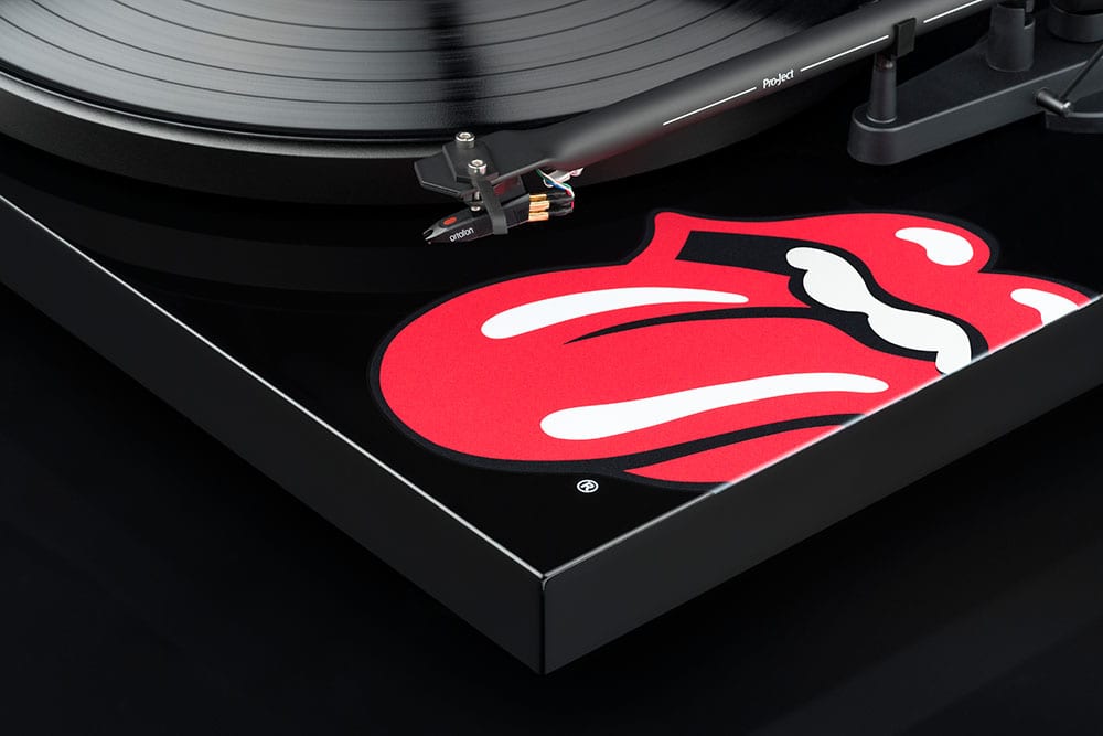 Pro-Ject Debut 3 Rolling Stones zwart - detail - Platenspeler