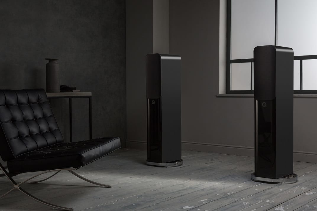 Q Acoustics Concept 500 zwart hoogglans - lifestyle - Zuilspeaker