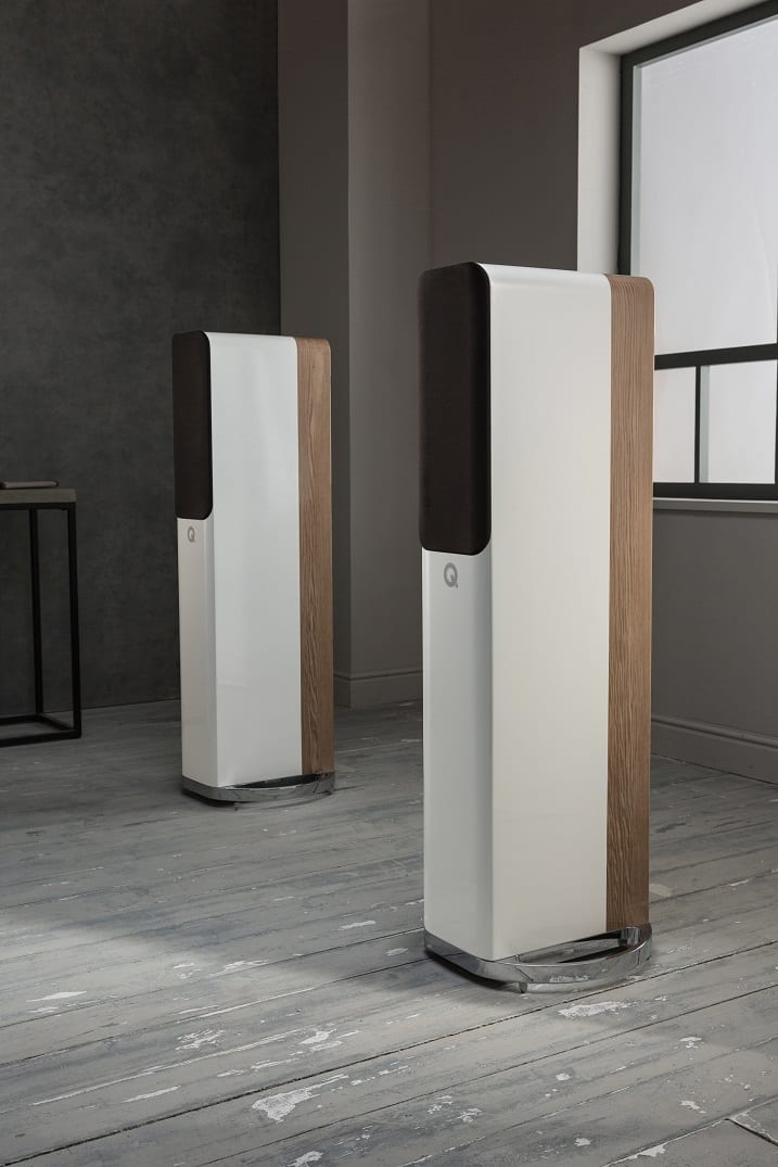 Q Acoustics Concept 500 wit/licht eiken - lifestyle - Zuilspeaker