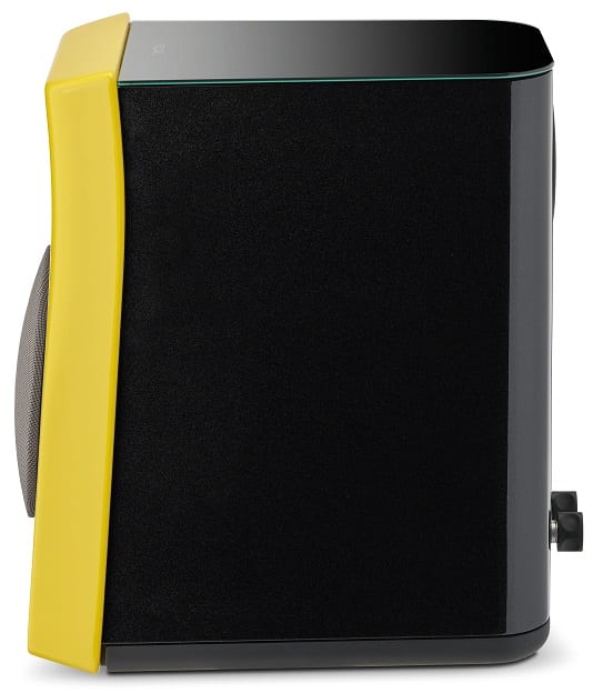 Focal Kanta N°1 black hg / yellow hg - zijaanzicht met grill - Boekenplank speaker