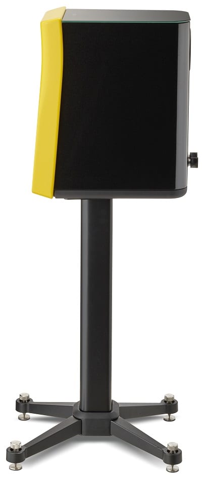 Focal Kanta N°1 black hg / yellow hg - zijaanzicht zonder grill op standaard - Boekenplank speaker