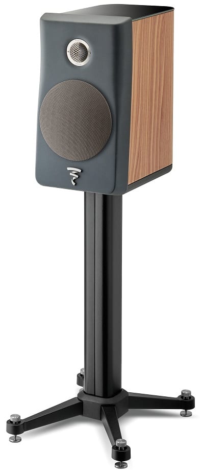 Focal Kanta 1 walnut mat / dark grey mat - zij frontaanzicht met grill op standaard - Boekenplank speaker