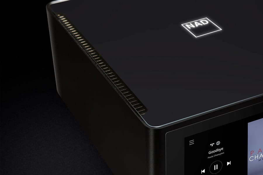 NAD M10 - beauty - Stereo receiver