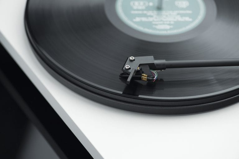 Pro-Ject Primary E rood - Platenspeler