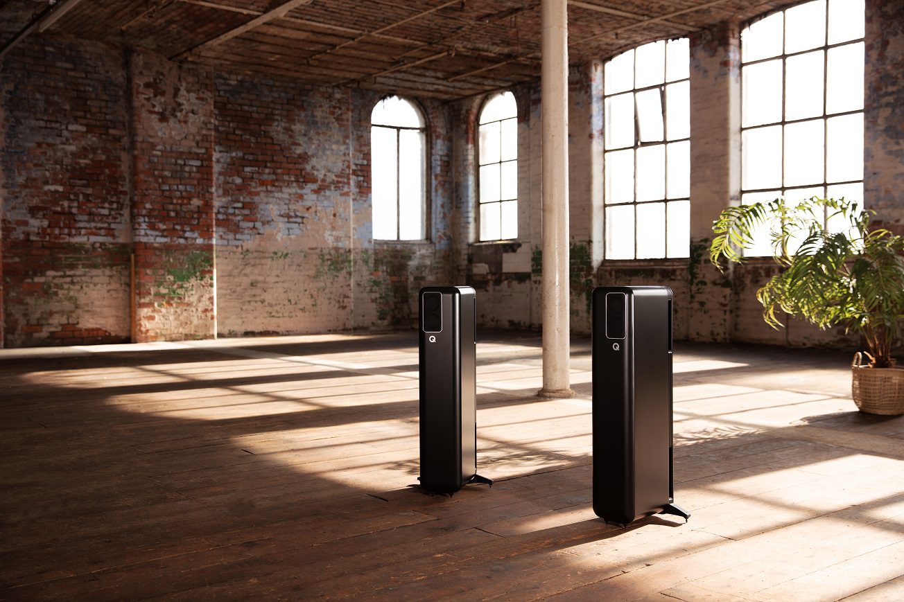 Q Acoustics Active 400 G zwart - lifestyle - Actieve speaker