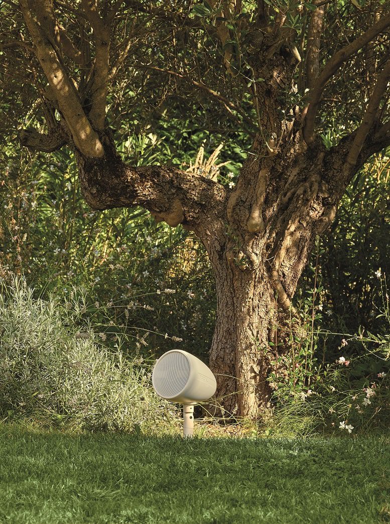 Focal Littora OD Sat 5 light - lifestyle - Outdoor speaker