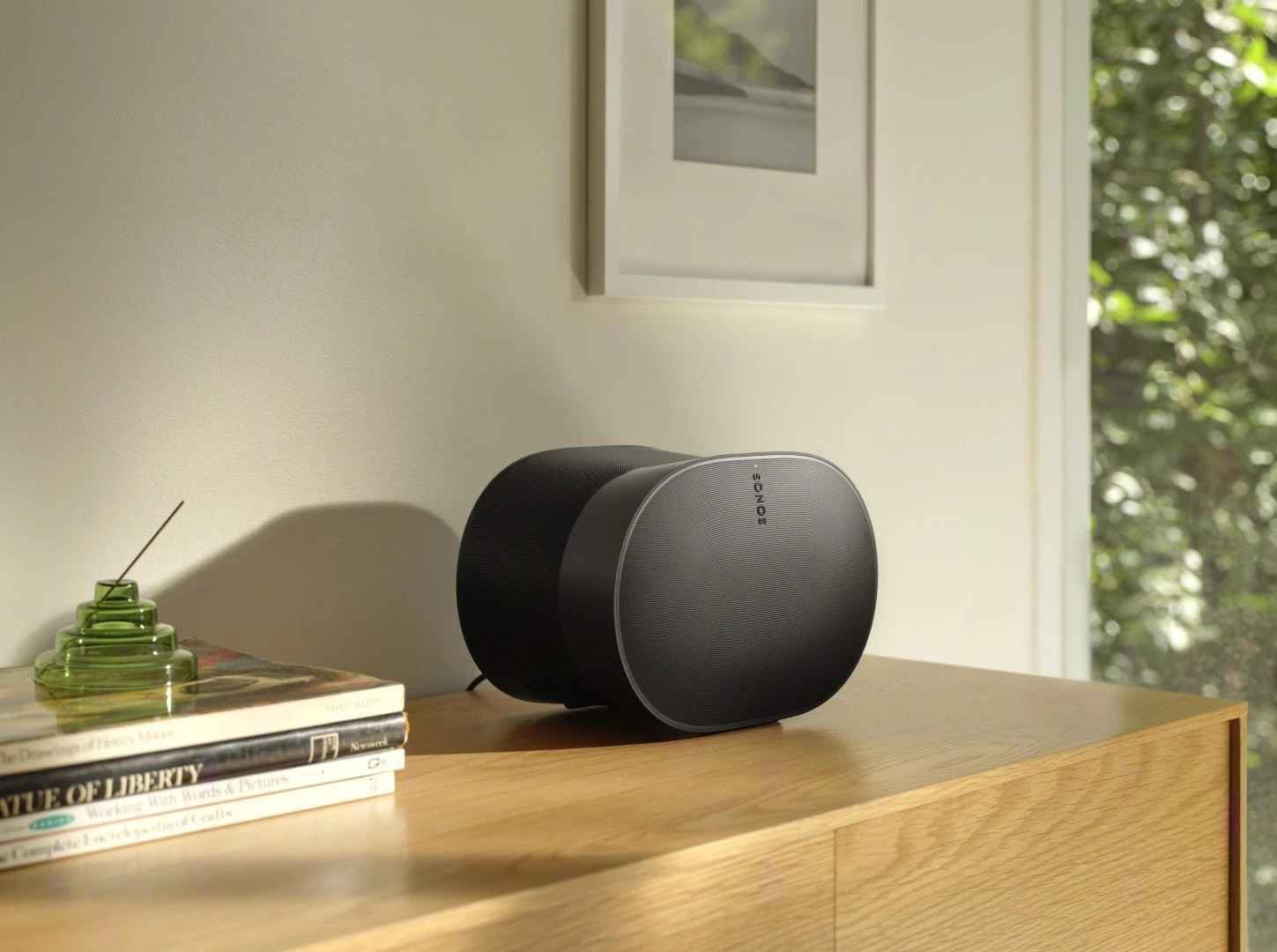 Sonos Era 300 zwart - lifestyle - Wifi speaker
