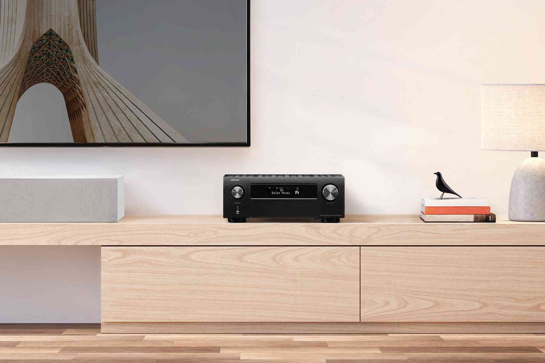 Denon AVC-X4700H zwart - lifestyle - AV Receiver