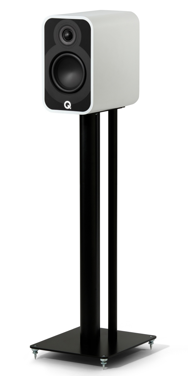 Q Acoustics 5010 wit - zij frontaanzicht zonder grill op standaard - Boekenplank speaker
