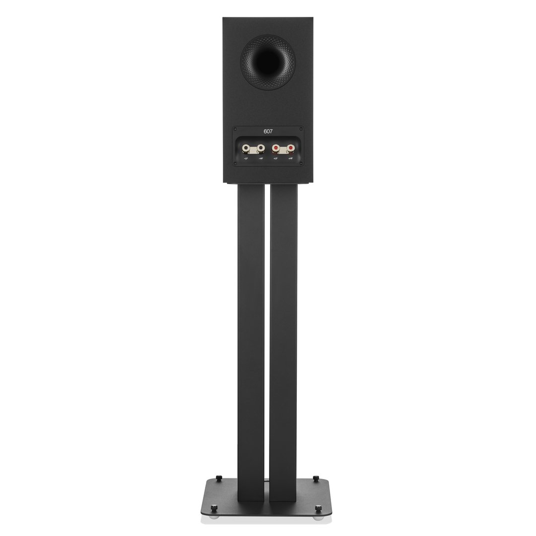 Bowers & Wilkins 607 S3 zwart - achteraanzicht op standaard - Boekenplank speaker