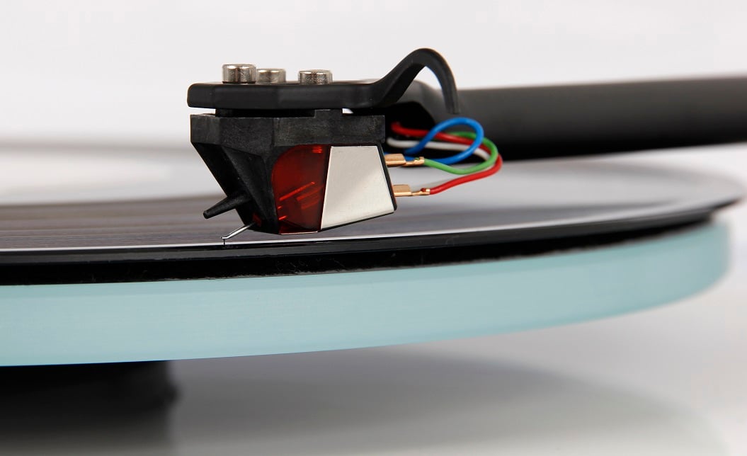 Rega Planar 2 Nd3 zwart hooglans - Platenspeler