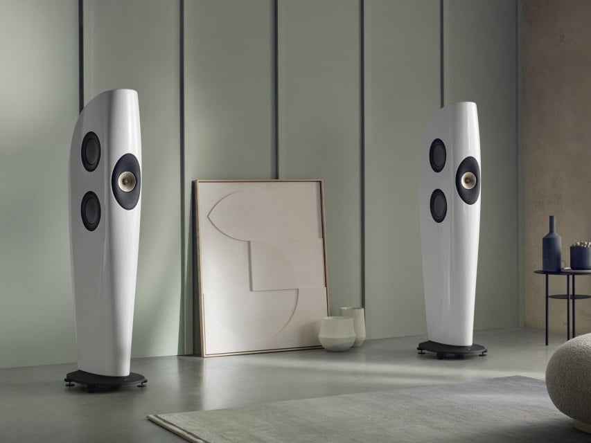 KEF hifi speakers