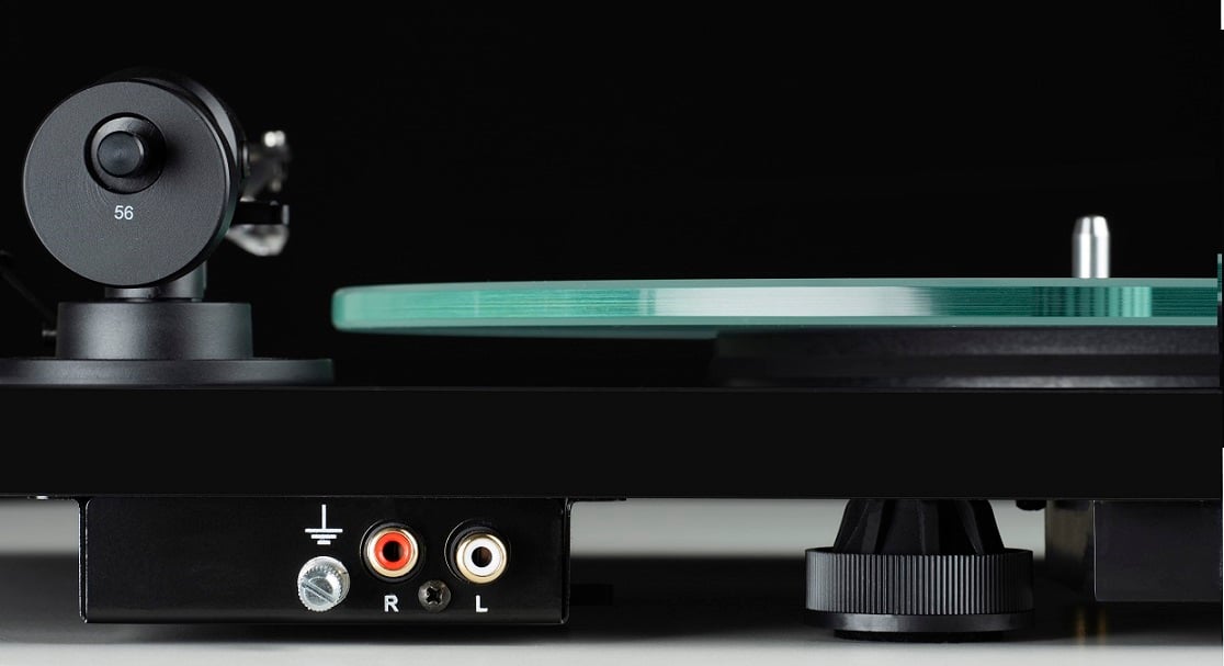 Pro-Ject T1 EVO Phono zwart hoogglans - achterkant - Platenspeler